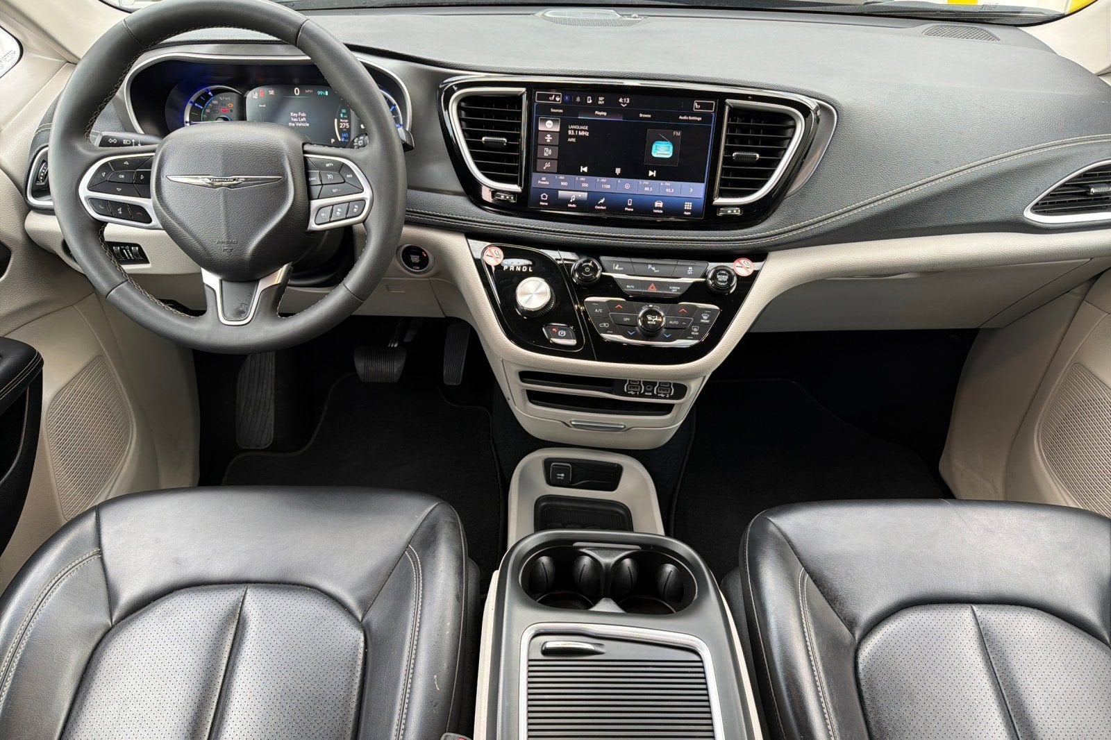 2023 Chrysler Pacifica Hybrid Touring L