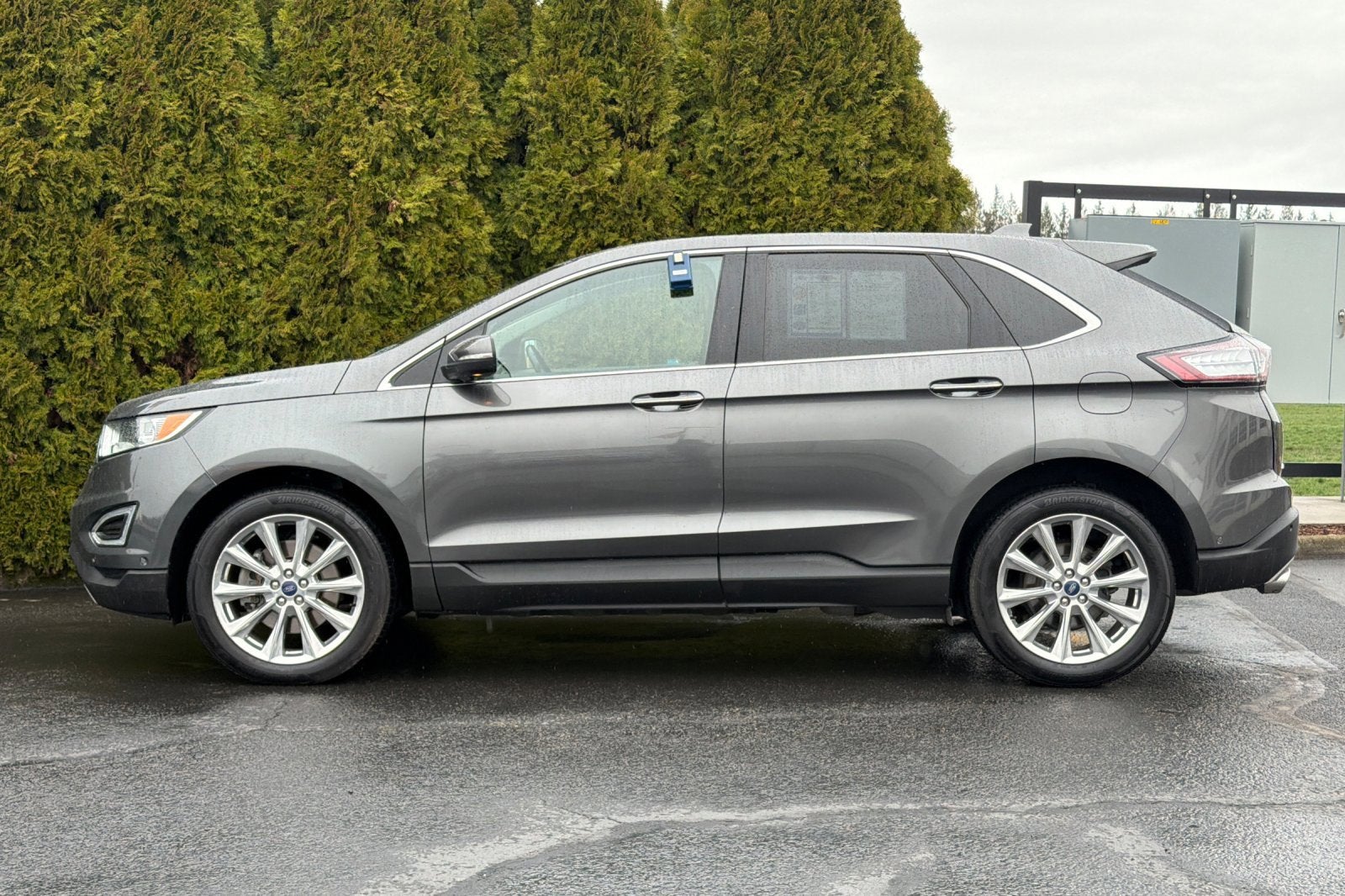 2017 Ford Edge Titanium