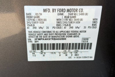 2024 Ford Edge Titanium
