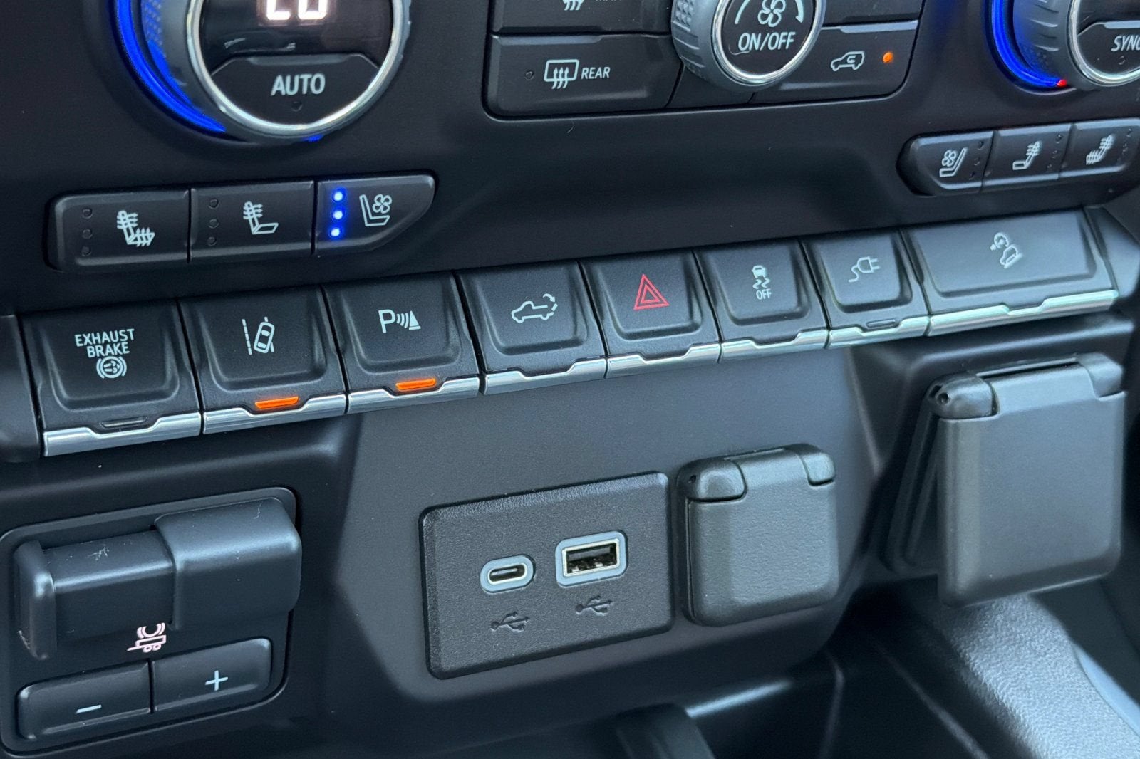 2023 Chevrolet Silverado 2500 HD High Country