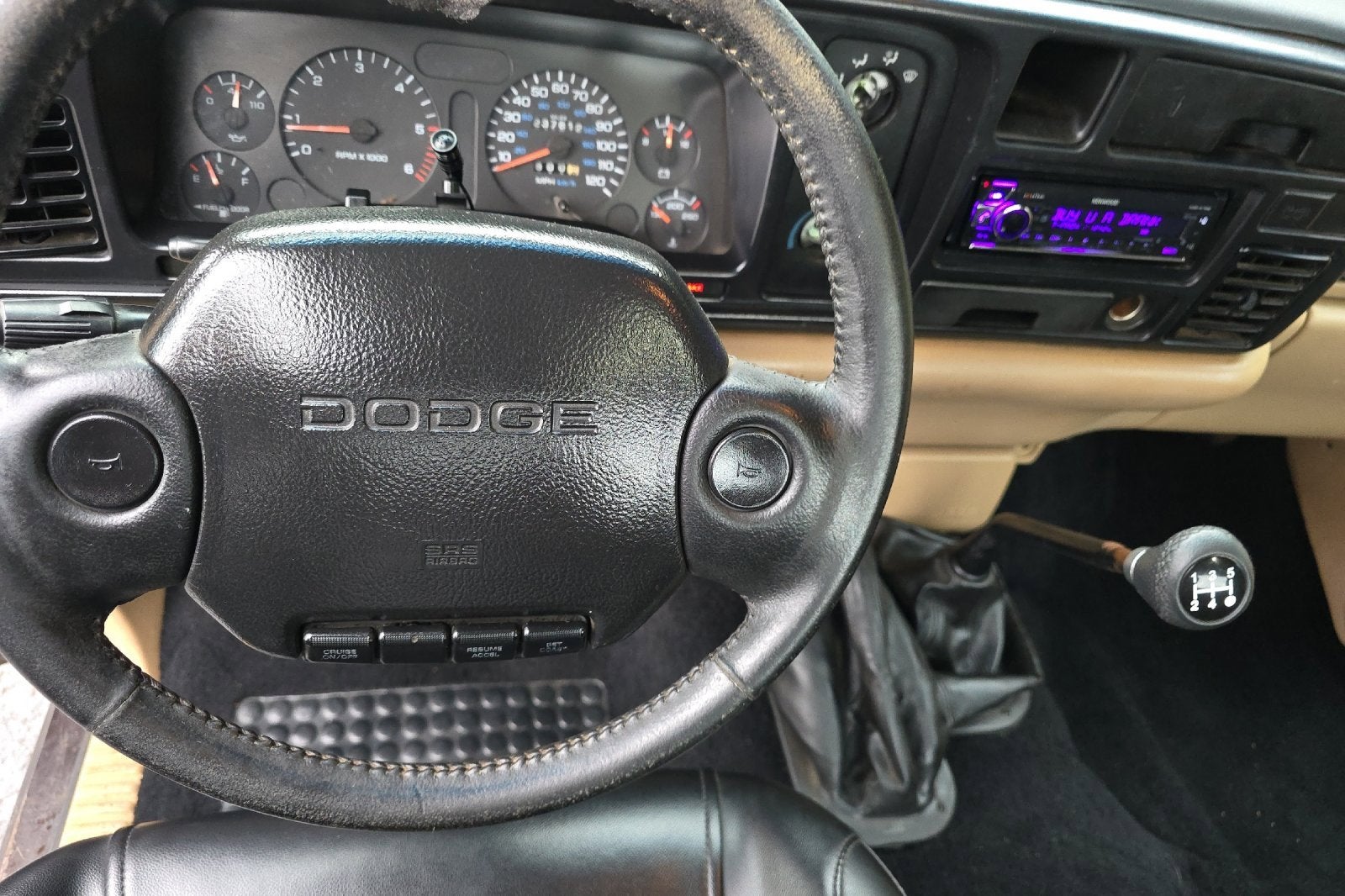 1997 Dodge Ram 1500 CLUB 139WB 4WD