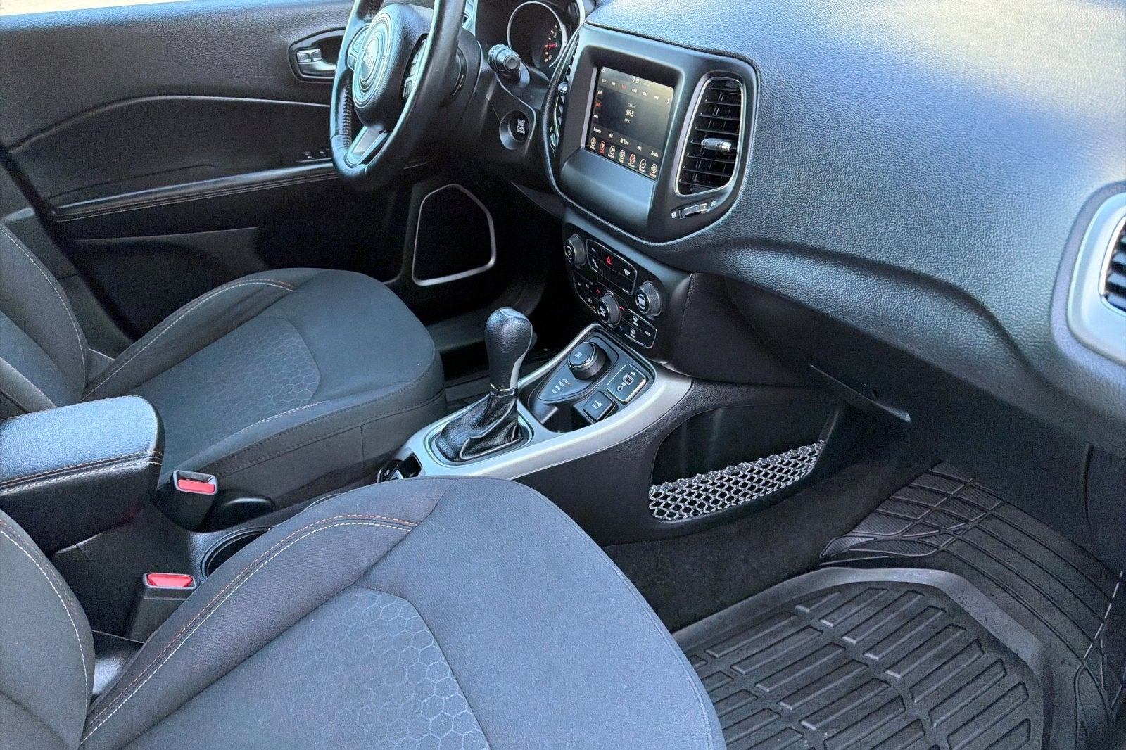 2018 Jeep Compass Sport