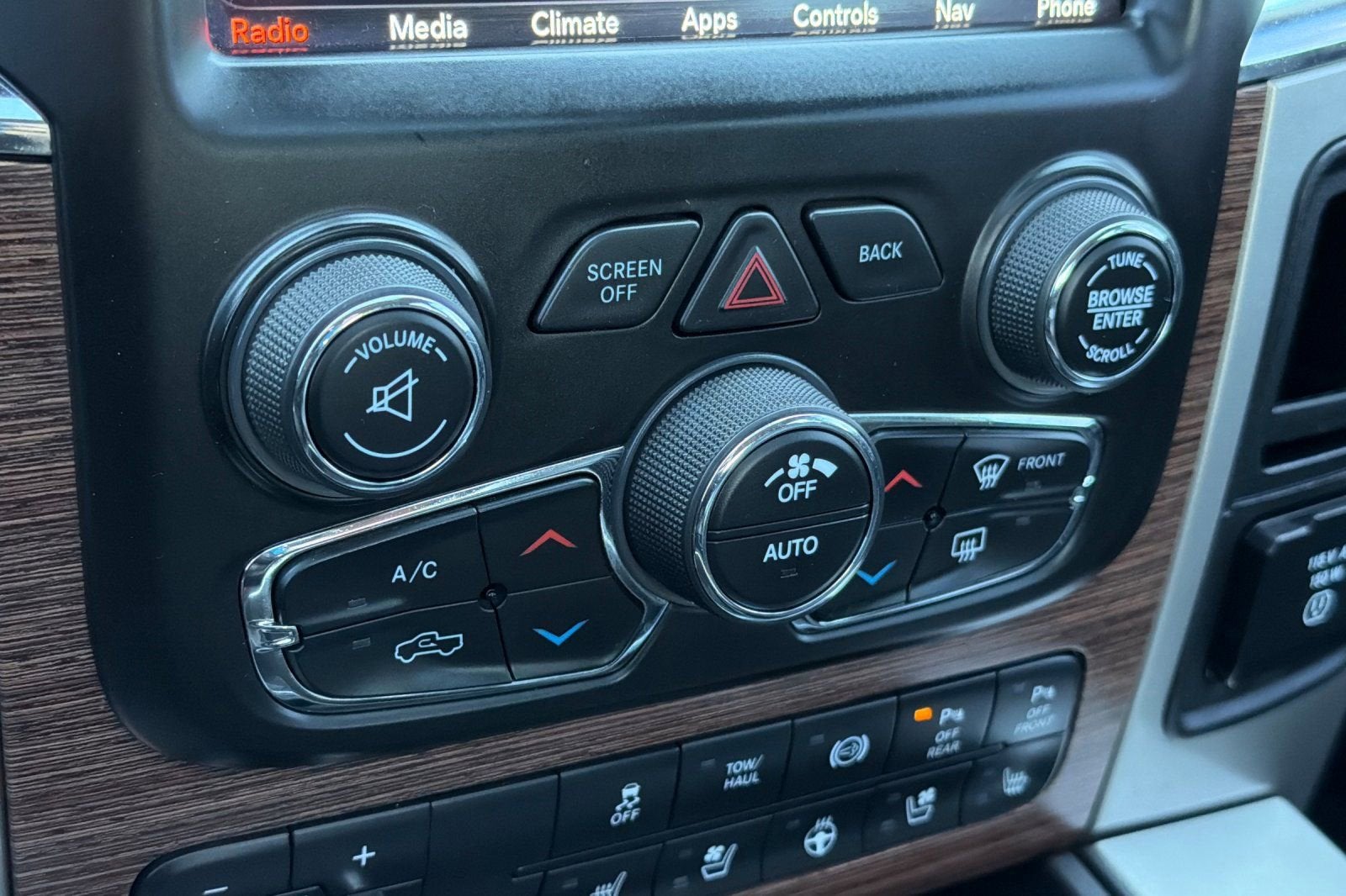 2018 RAM 3500 Laramie