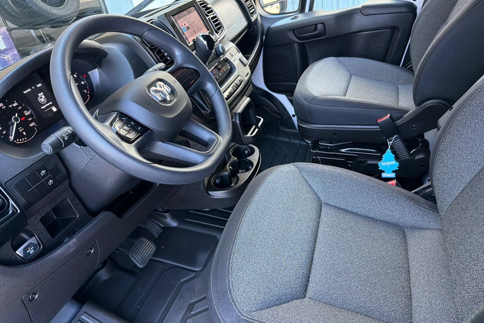 2025 RAM ProMaster Cargo Van Tradesman