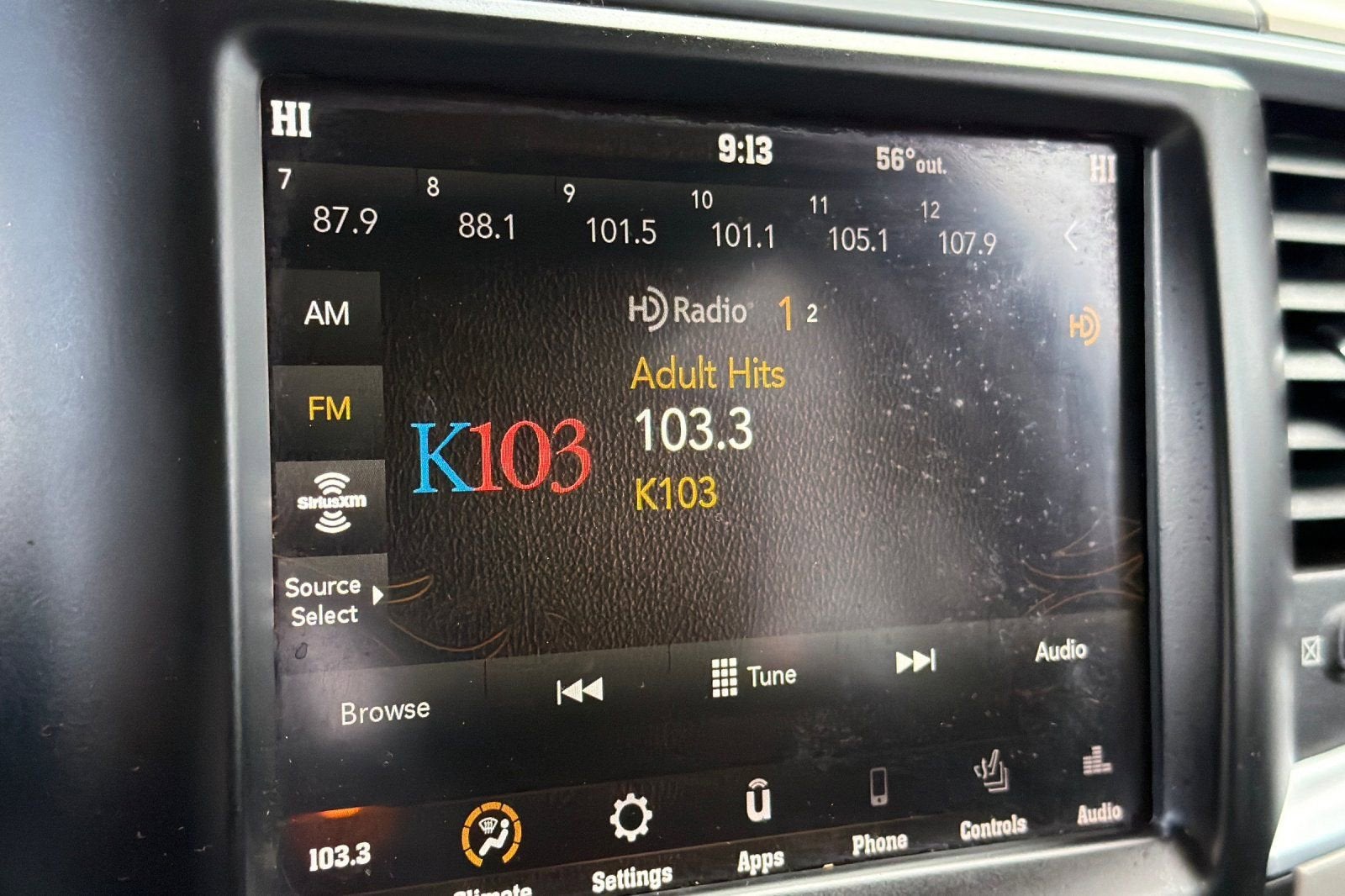 2020 RAM 1500 Classic SLT