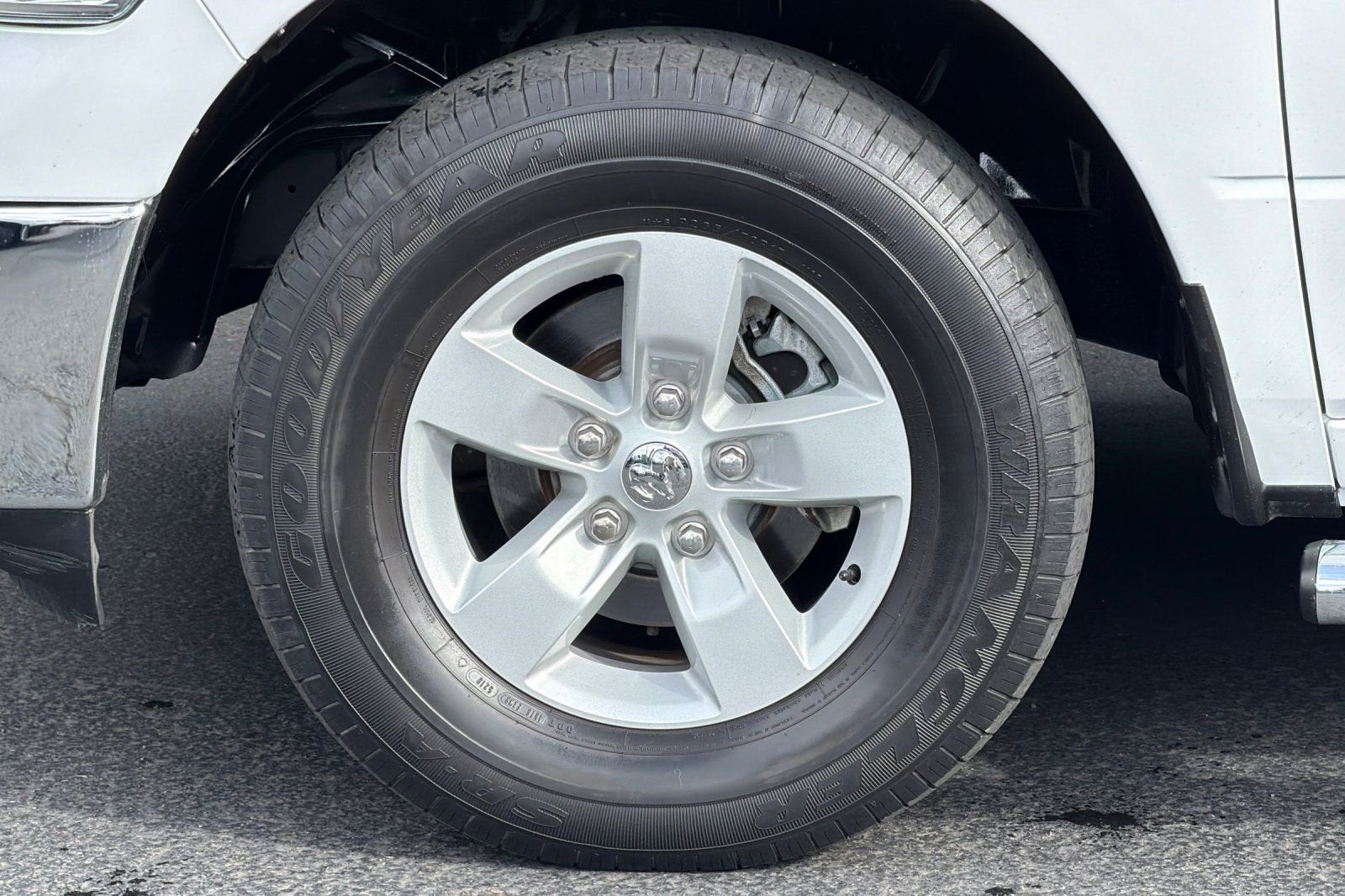 2020 RAM 1500 Classic SLT