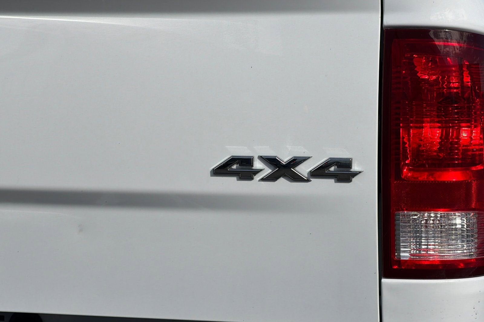 2020 RAM 1500 Classic SLT