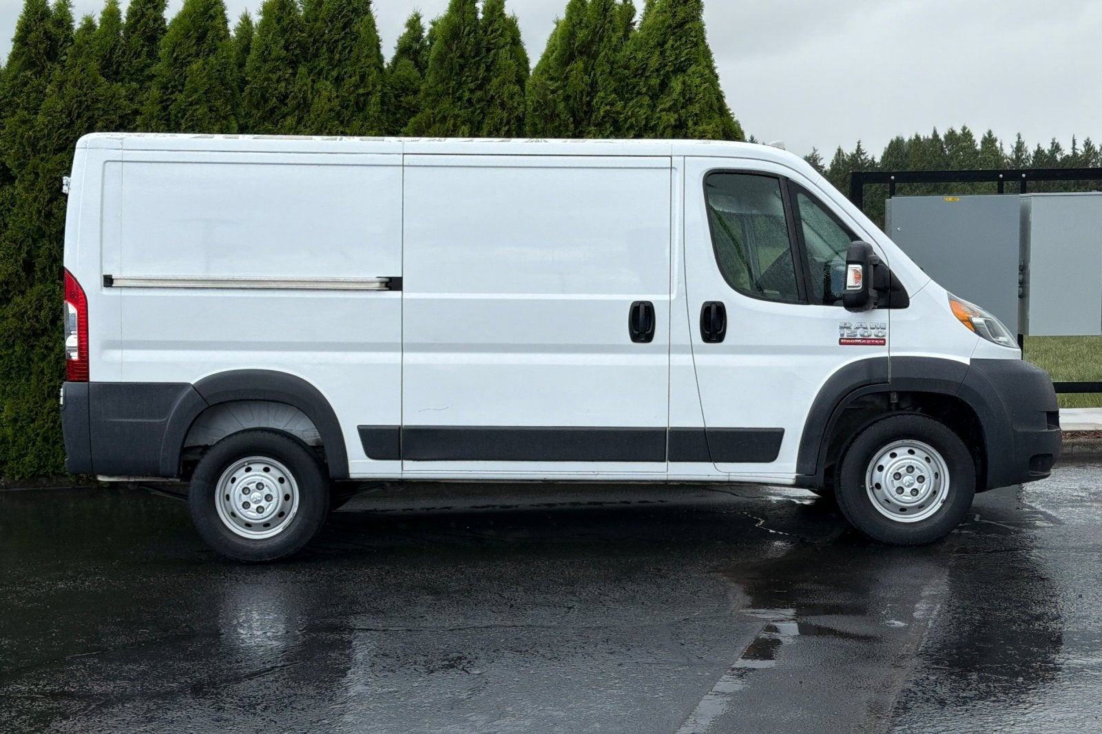 2016 RAM ProMaster Cargo Van 1500 LOW RF 136