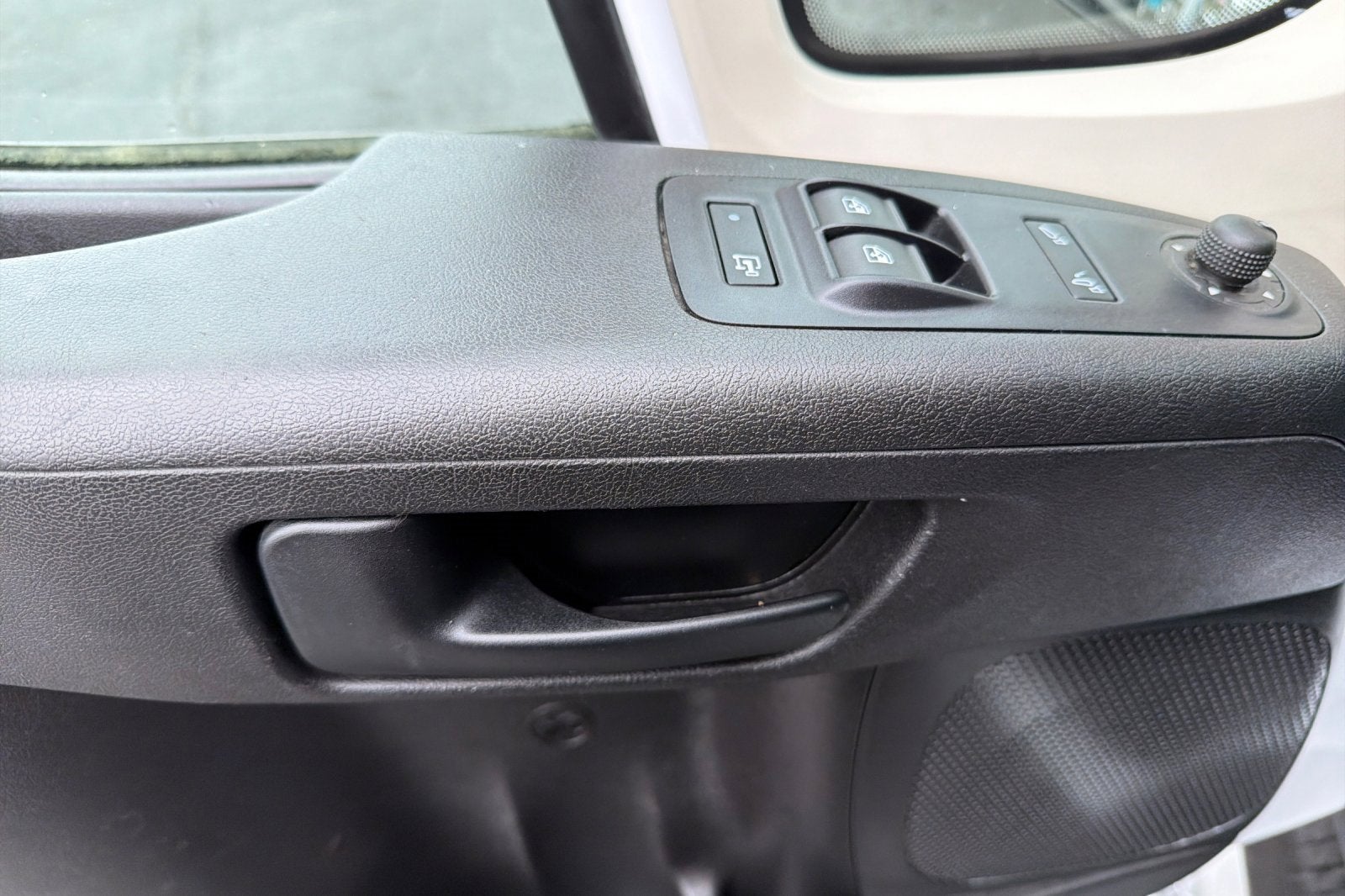 2017 RAM ProMaster Cargo Van 1500 HIGH RF 136"