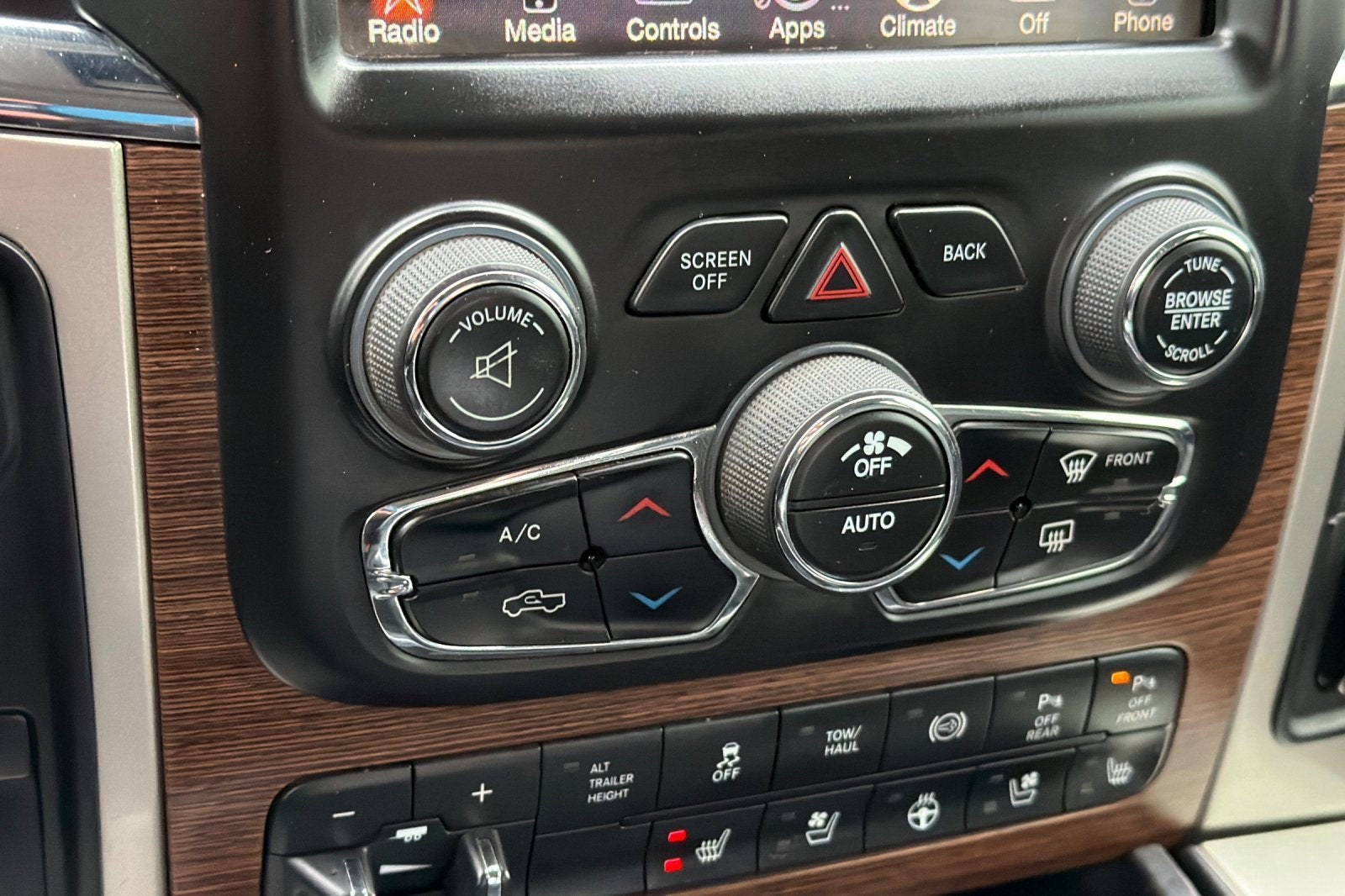 2016 RAM 2500 Laramie