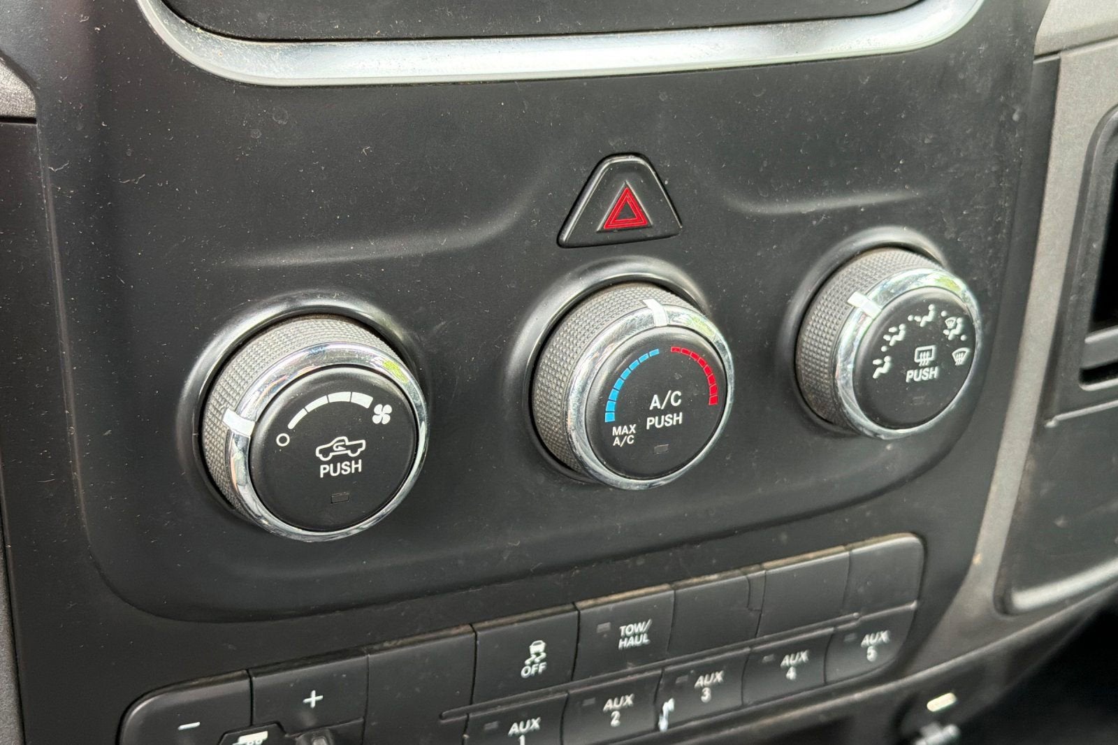2018 RAM 3500 Chassis Cab Tradesman