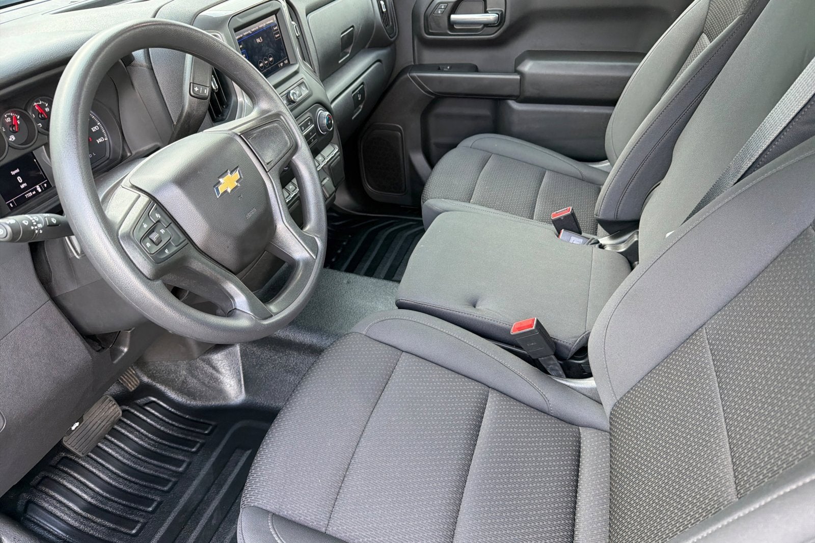 2025 Chevrolet Silverado 1500 WT