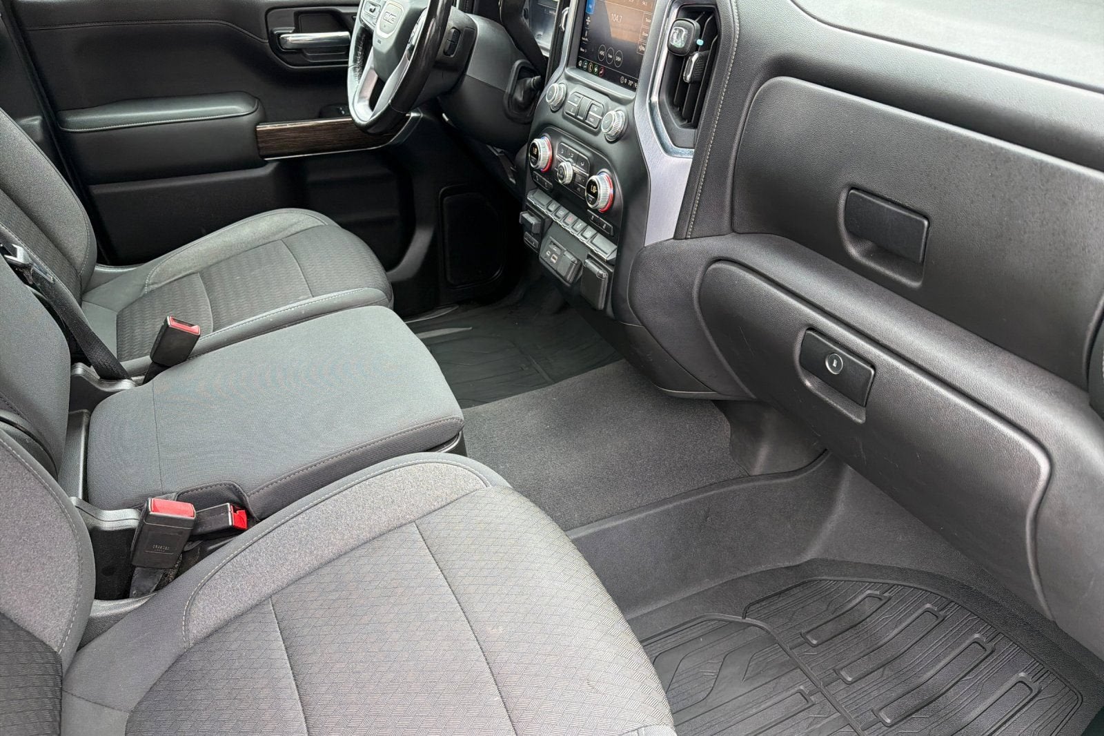 2021 GMC Sierra 1500 SLE