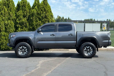 2017 Toyota Tacoma SR5