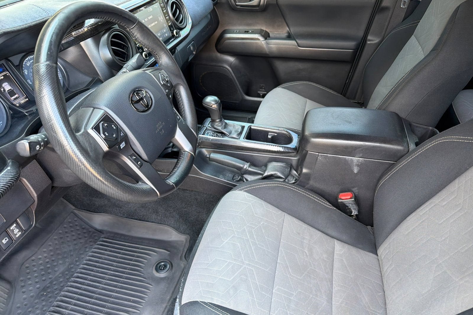2023 Toyota Tacoma 4WD SR5