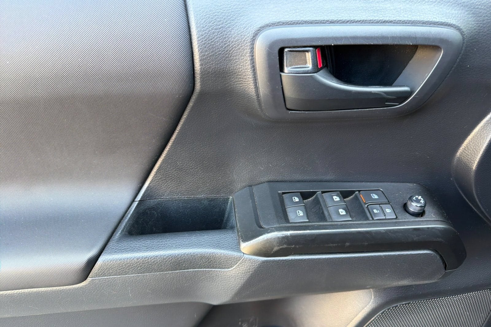 2023 Toyota Tacoma 4WD SR5