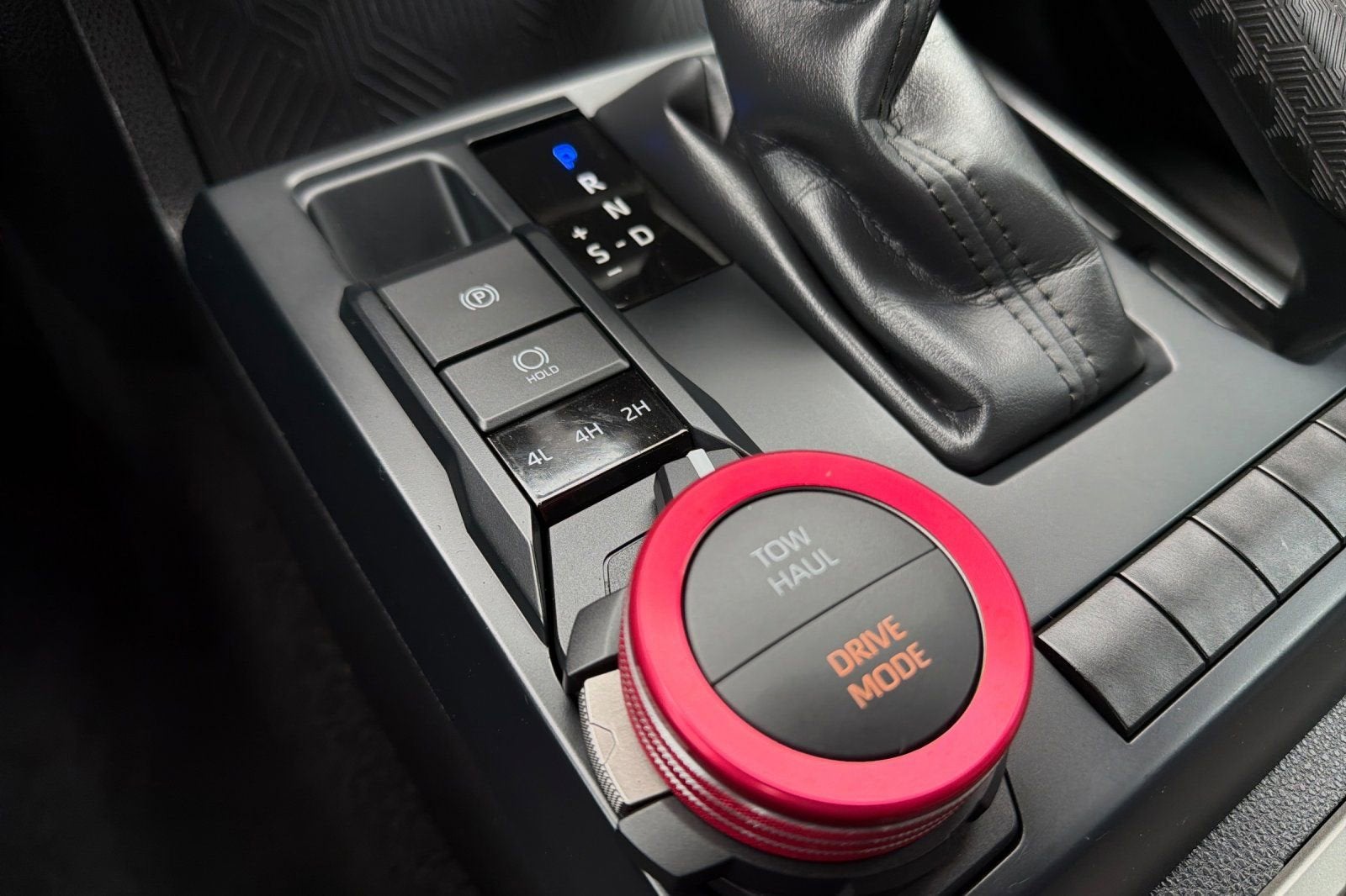 2024 Toyota Tacoma 4WD SR5