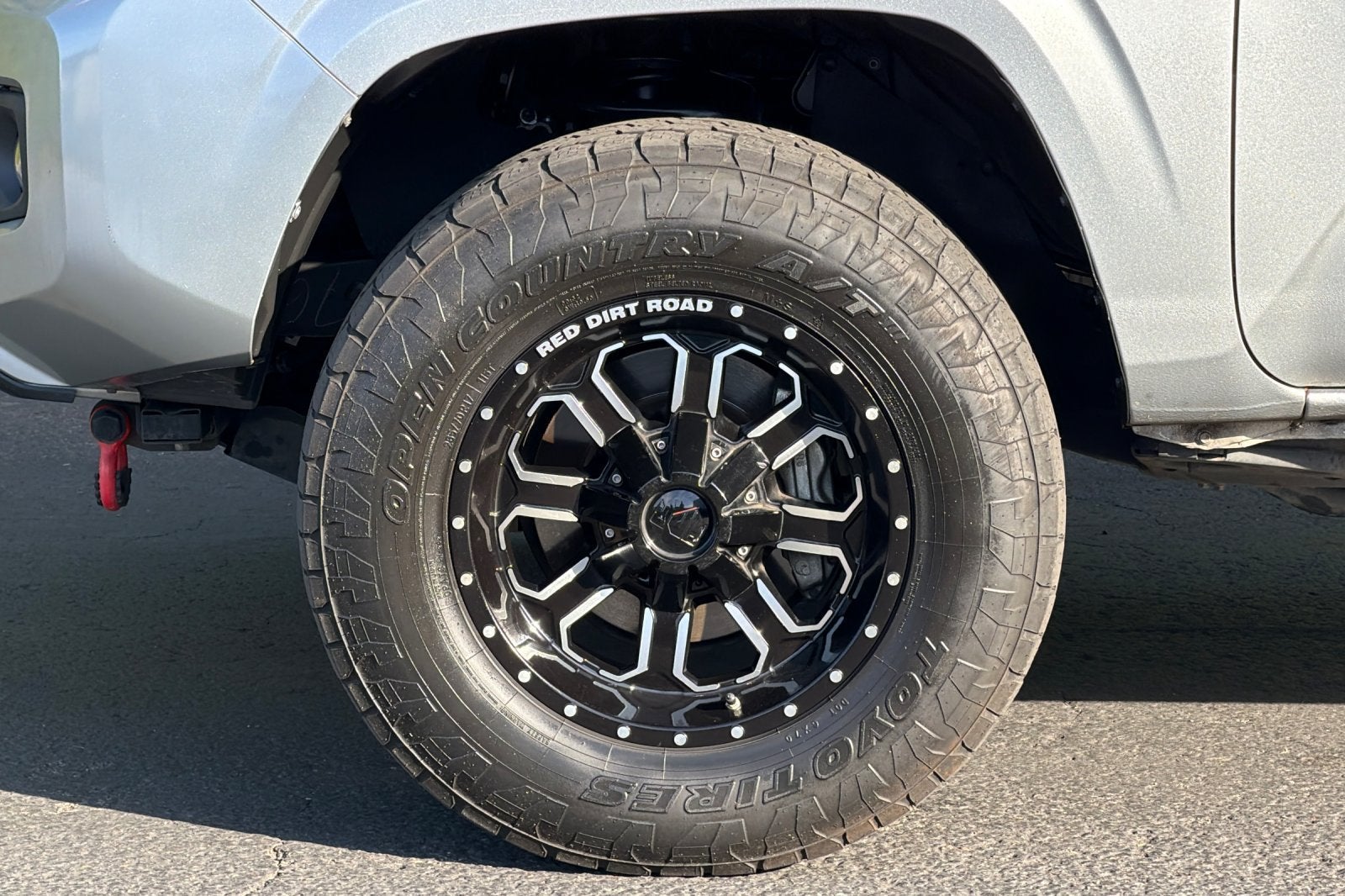 2022 Toyota Tacoma 2WD SR