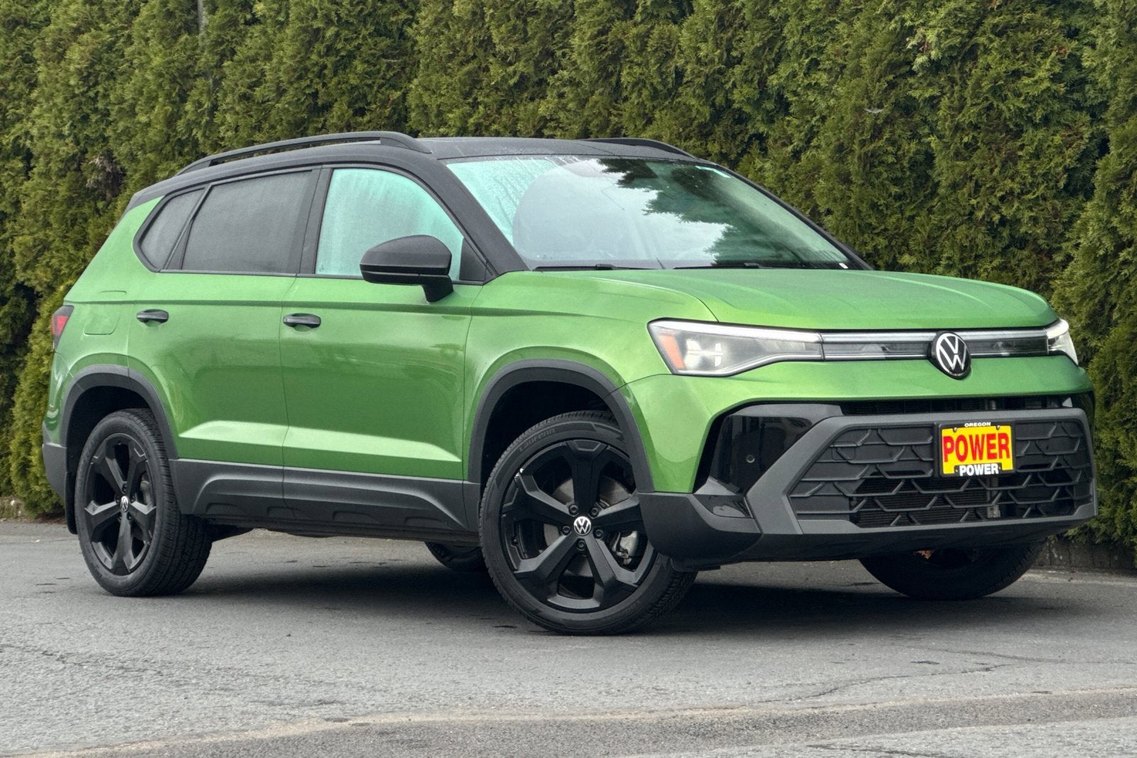 2025 Volkswagen Taos SE Black