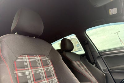 2018 Volkswagen Golf GTI S