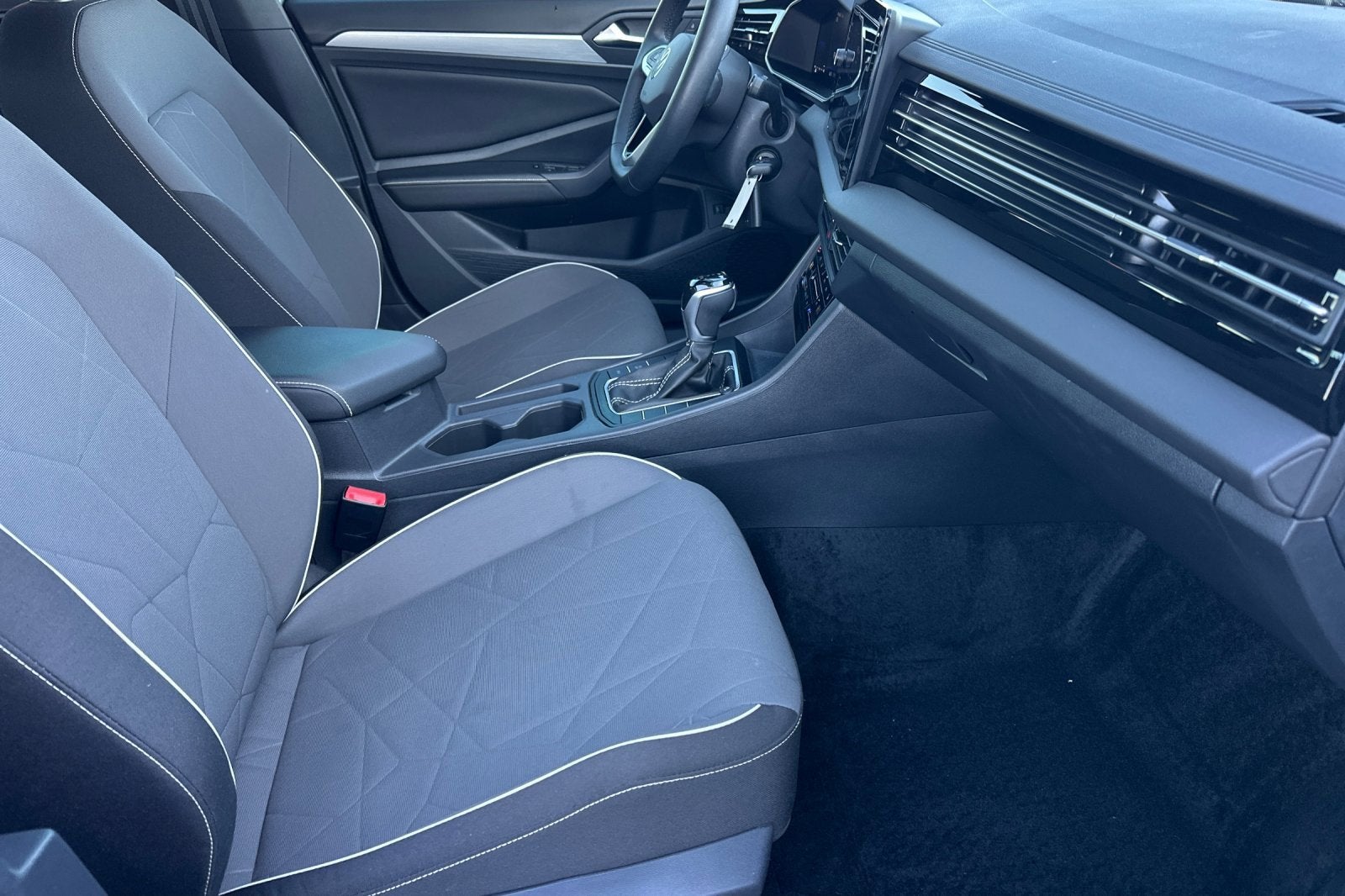 2025 Volkswagen Jetta Sport