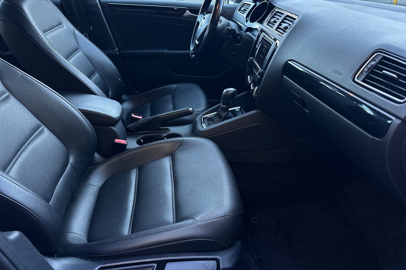 2018 Volkswagen Jetta 1.8T SE Sport