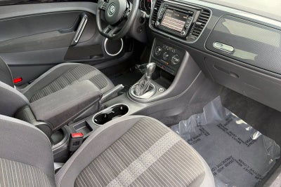 2014 Volkswagen Beetle 2.0T Turbo R-Line