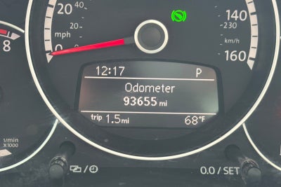2014 Volkswagen Beetle 2.0T Turbo R-Line