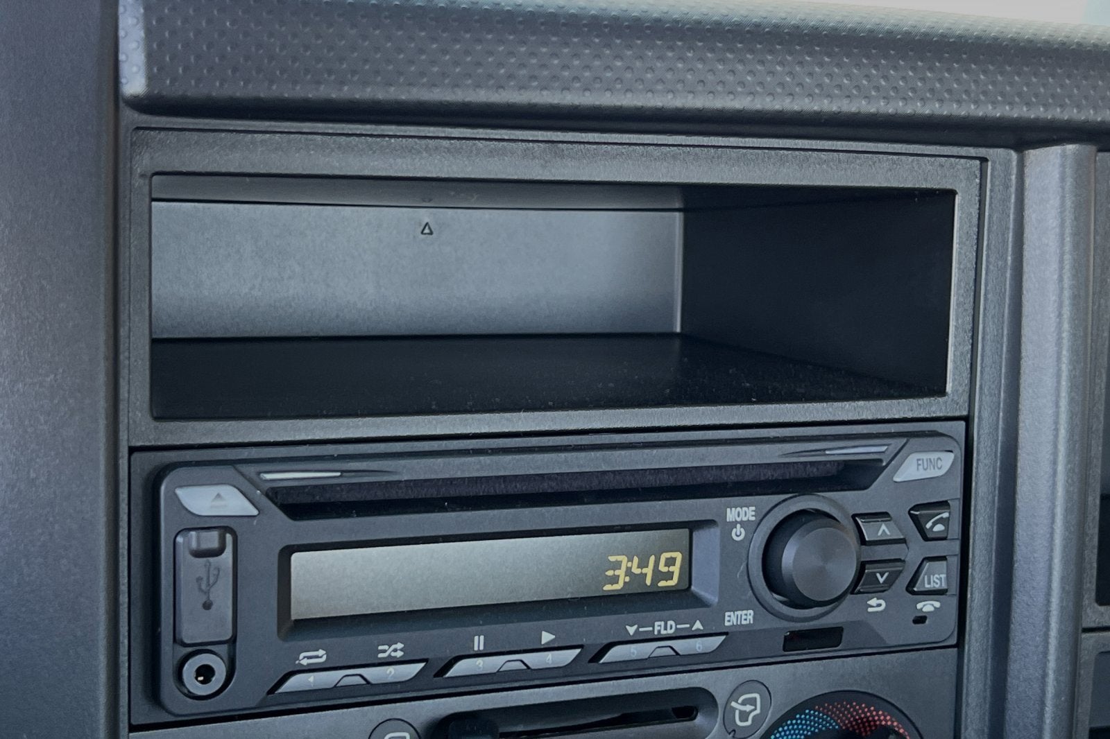 2025 Chevrolet Low Cab Forward 4500 Base