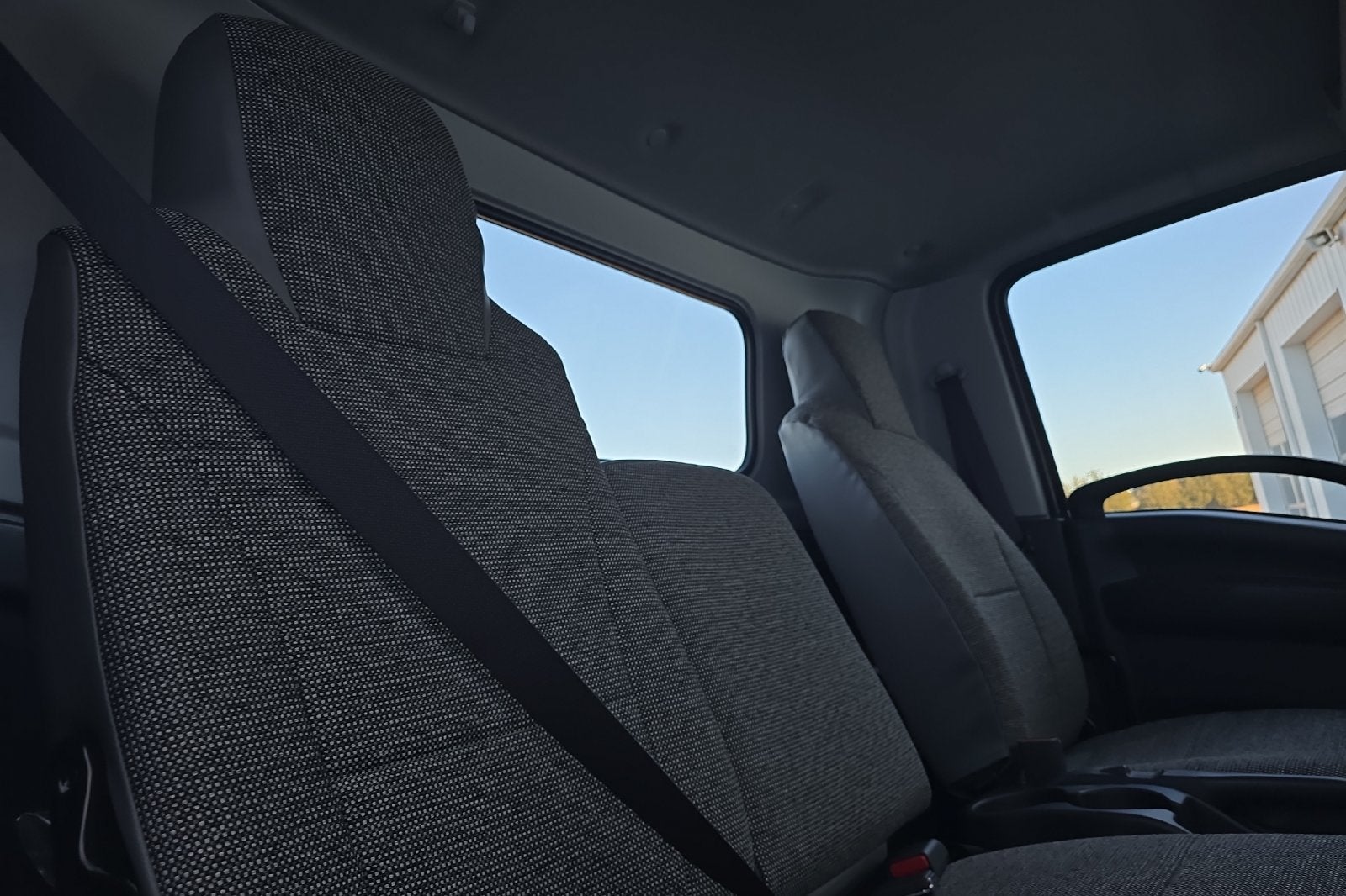 2027 Chevrolet Low Cab Forward 4500 HG 1WT