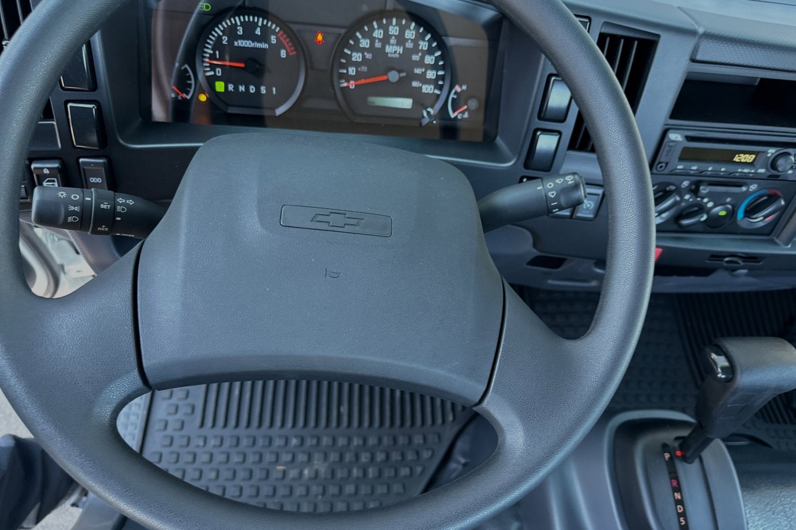 2025 Chevrolet Low Cab Forward 4500 Base