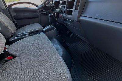 2025 Chevrolet Low Cab Forward 4500 Base