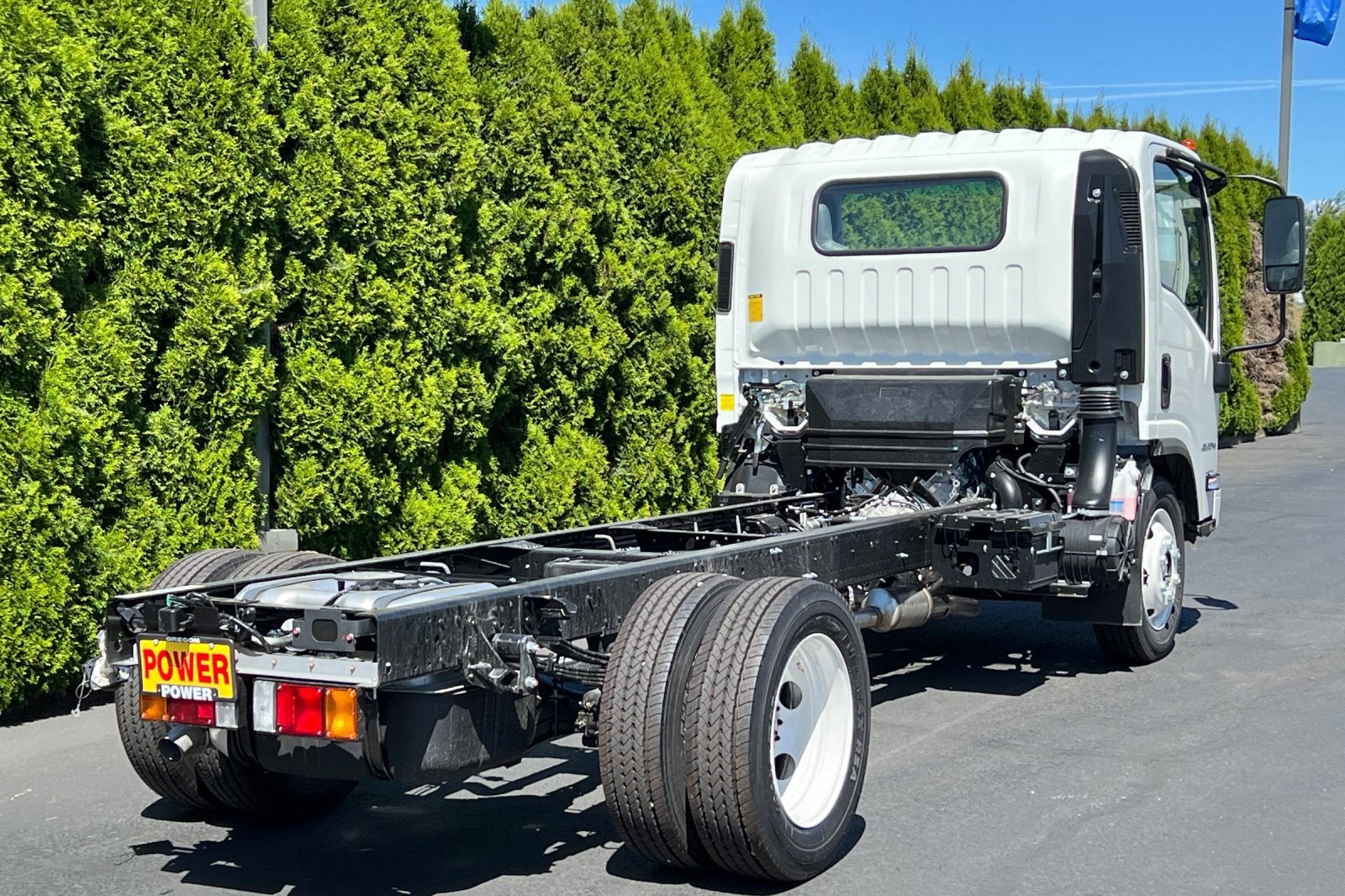 2025 Chevrolet Low Cab Forward 4500 Base
