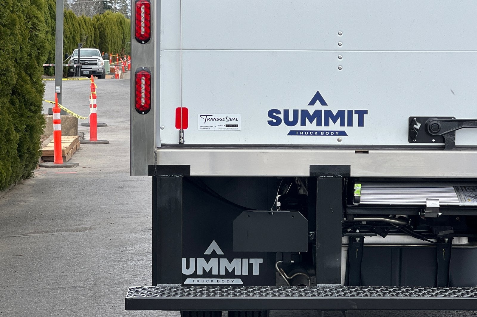 2025 Chevrolet Low Cab Forward 5500 XG Base