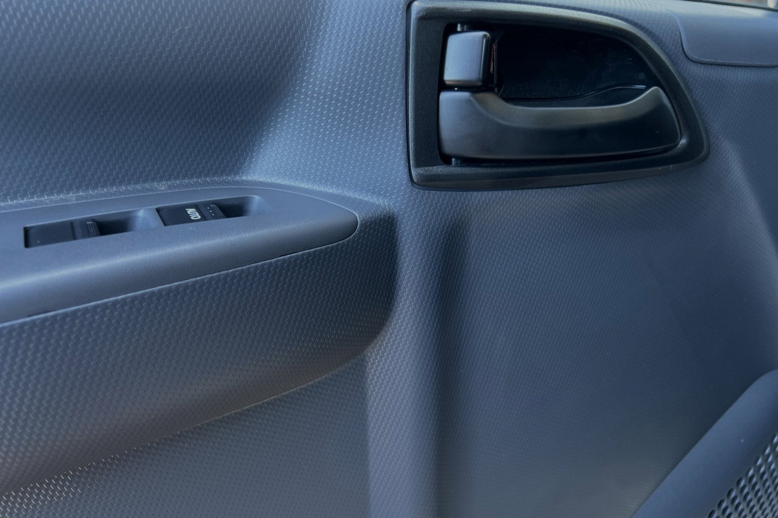 2025 Chevrolet Low Cab Forward 5500 XG Base