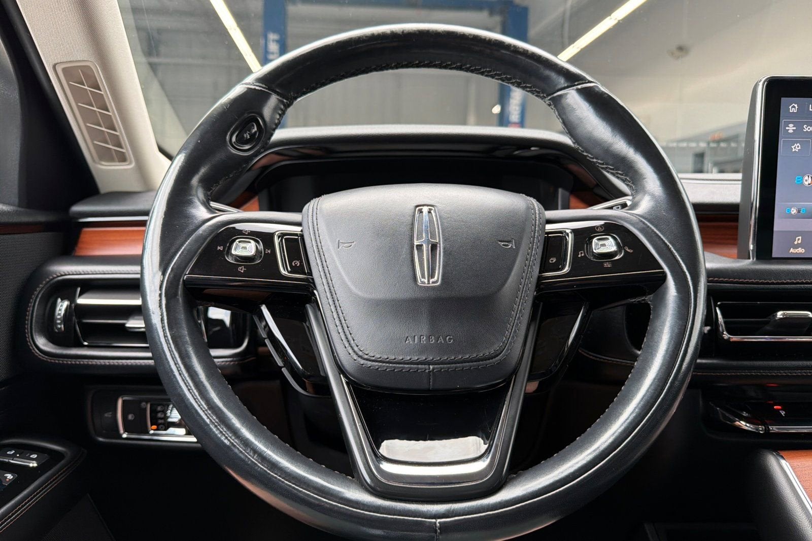 2020 LINCOLN TR AVIATOR Base