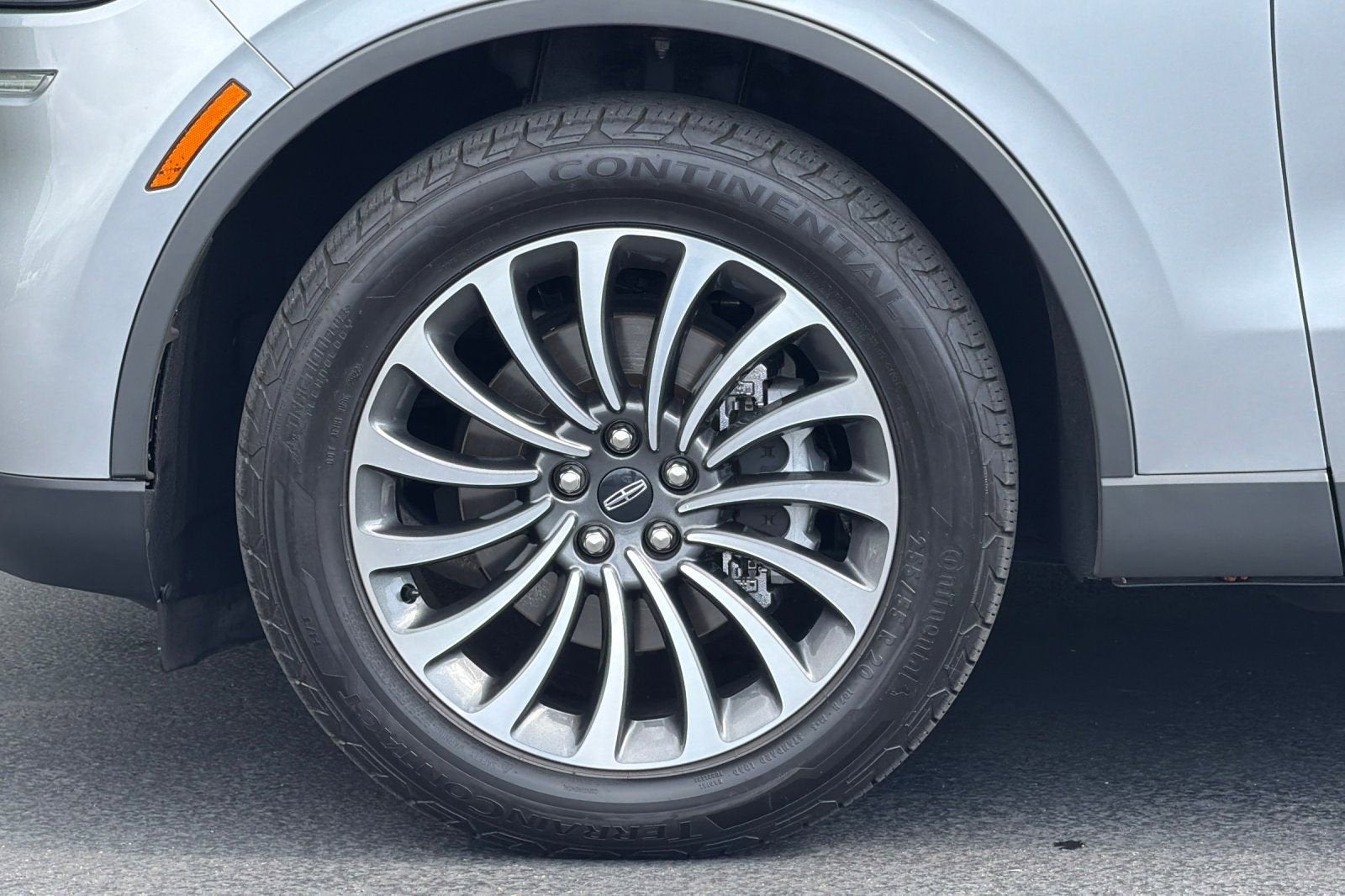 2020 LINCOLN TR AVIATOR Base