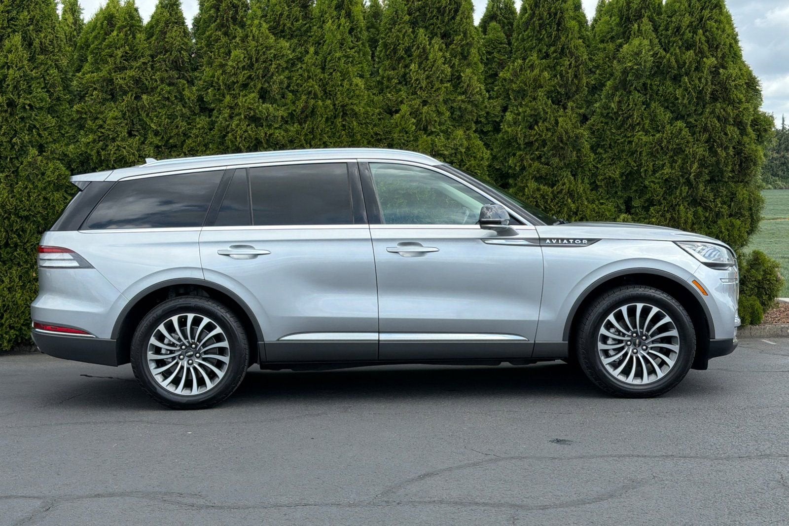 2020 LINCOLN TR AVIATOR Base