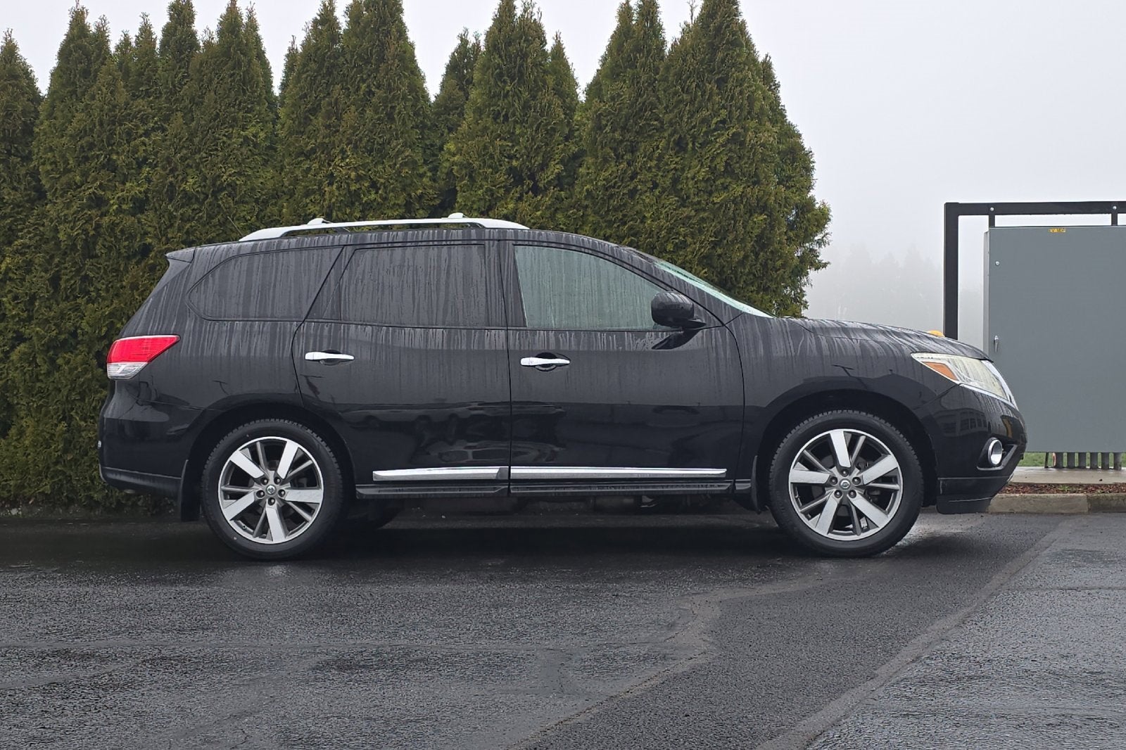2013 Nissan Pathfinder Platinum