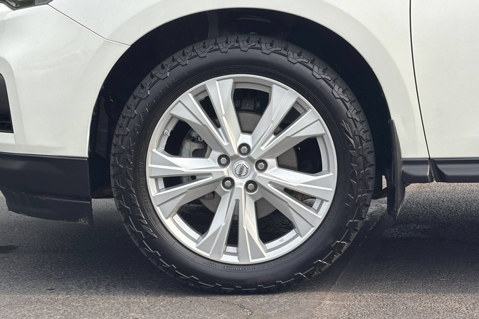 2019 Nissan Pathfinder SL