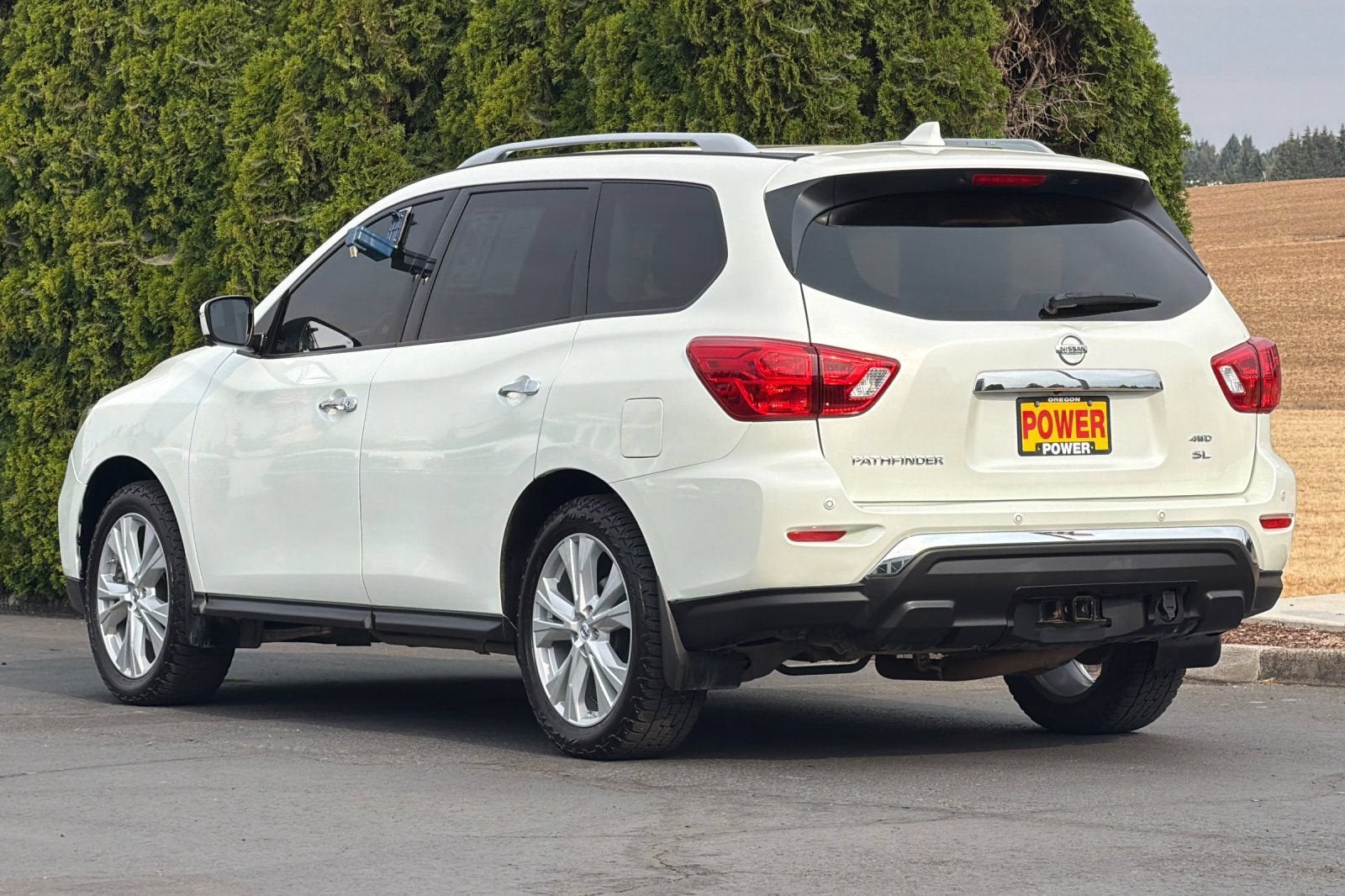 2019 Nissan Pathfinder SL