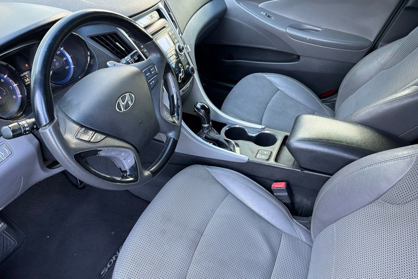 2013 Hyundai Sonata SE