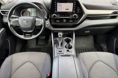 2020 Toyota Highlander LE