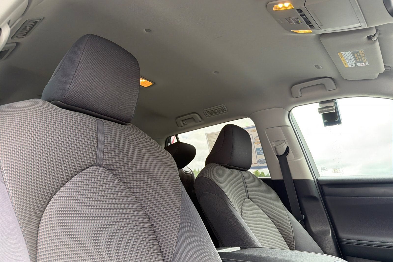 2020 Toyota Highlander LE
