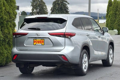 2020 Toyota Highlander LE