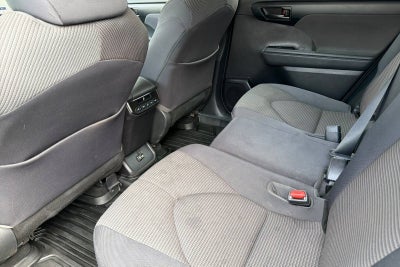 2020 Toyota Highlander LE