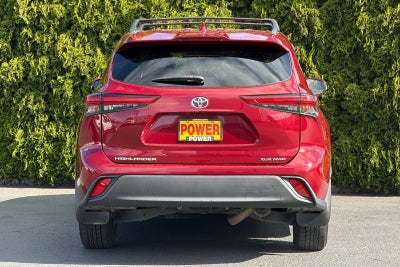 2020 Toyota Highlander XLE