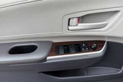 2022 Toyota Sienna LE