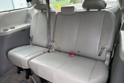 2012 Toyota Sienna XLE AAS