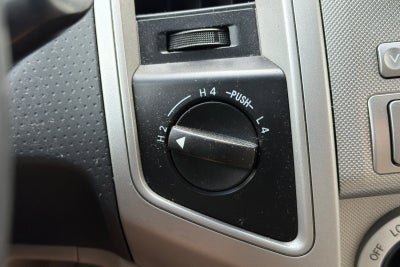 2005 Toyota Tacoma ACC CAB 4WD V6 AT